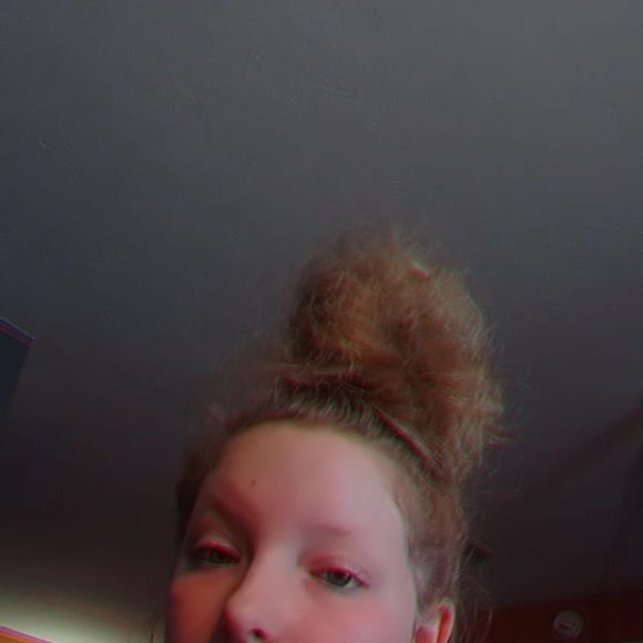 Meet your Posher, Layla - Picture 1 of 1